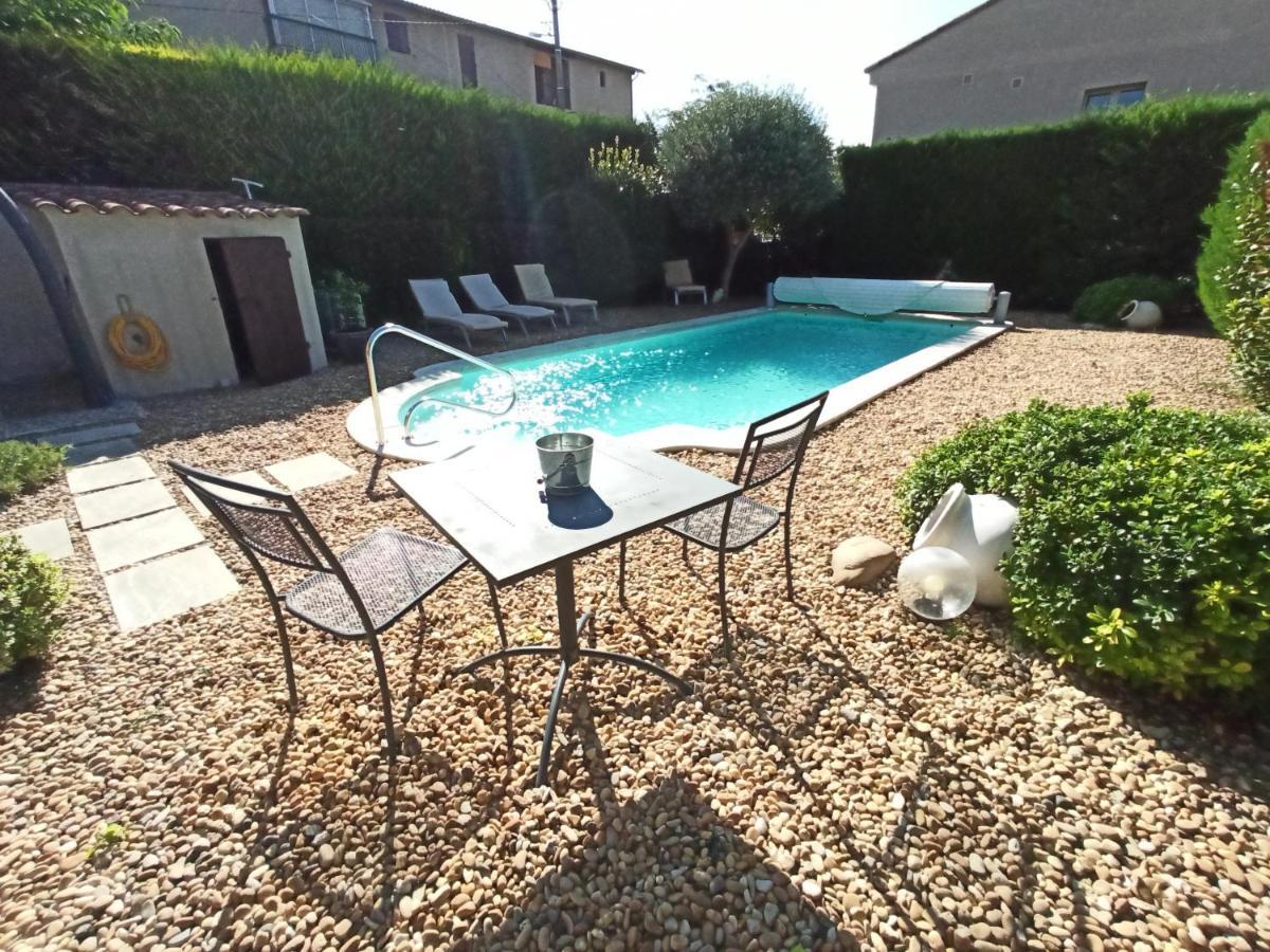 Appartement Grand Confort A Deux Pas Du Centre Ville LʼIsle-sur-la-Sorgue Εξωτερικό φωτογραφία