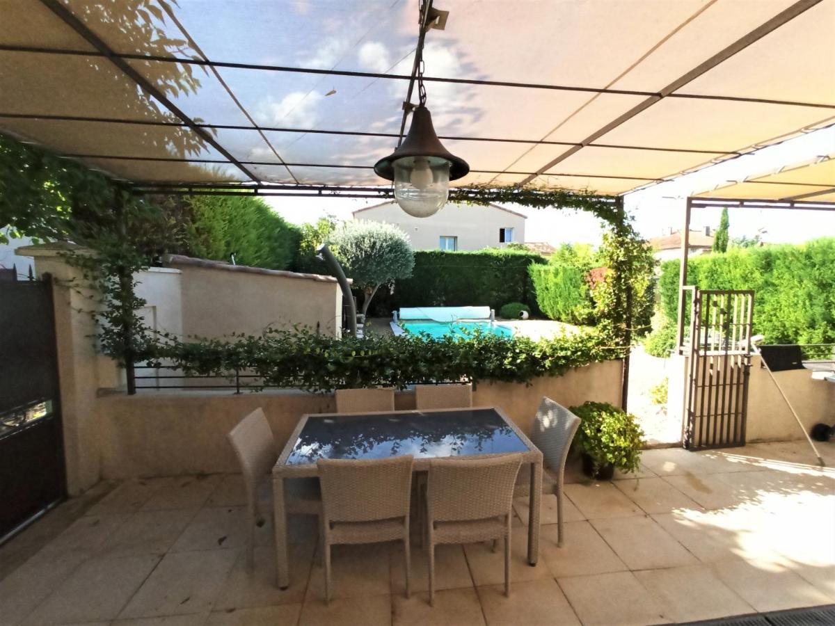 Appartement Grand Confort A Deux Pas Du Centre Ville LʼIsle-sur-la-Sorgue Εξωτερικό φωτογραφία